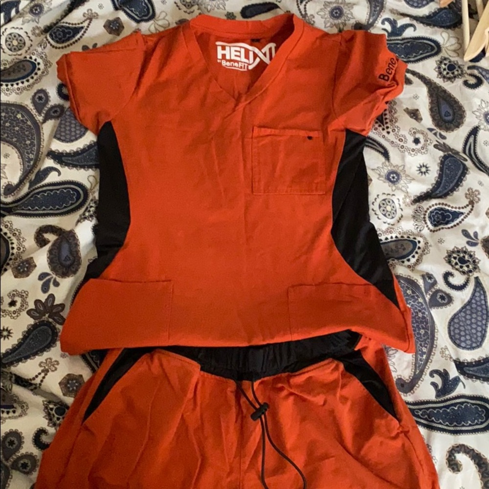 Benefit scrubs